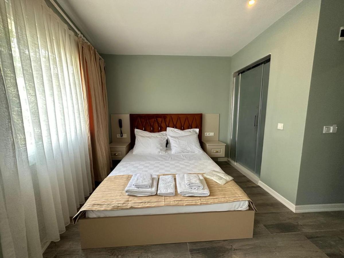 St945 Palas Otel Esmirna Exterior foto