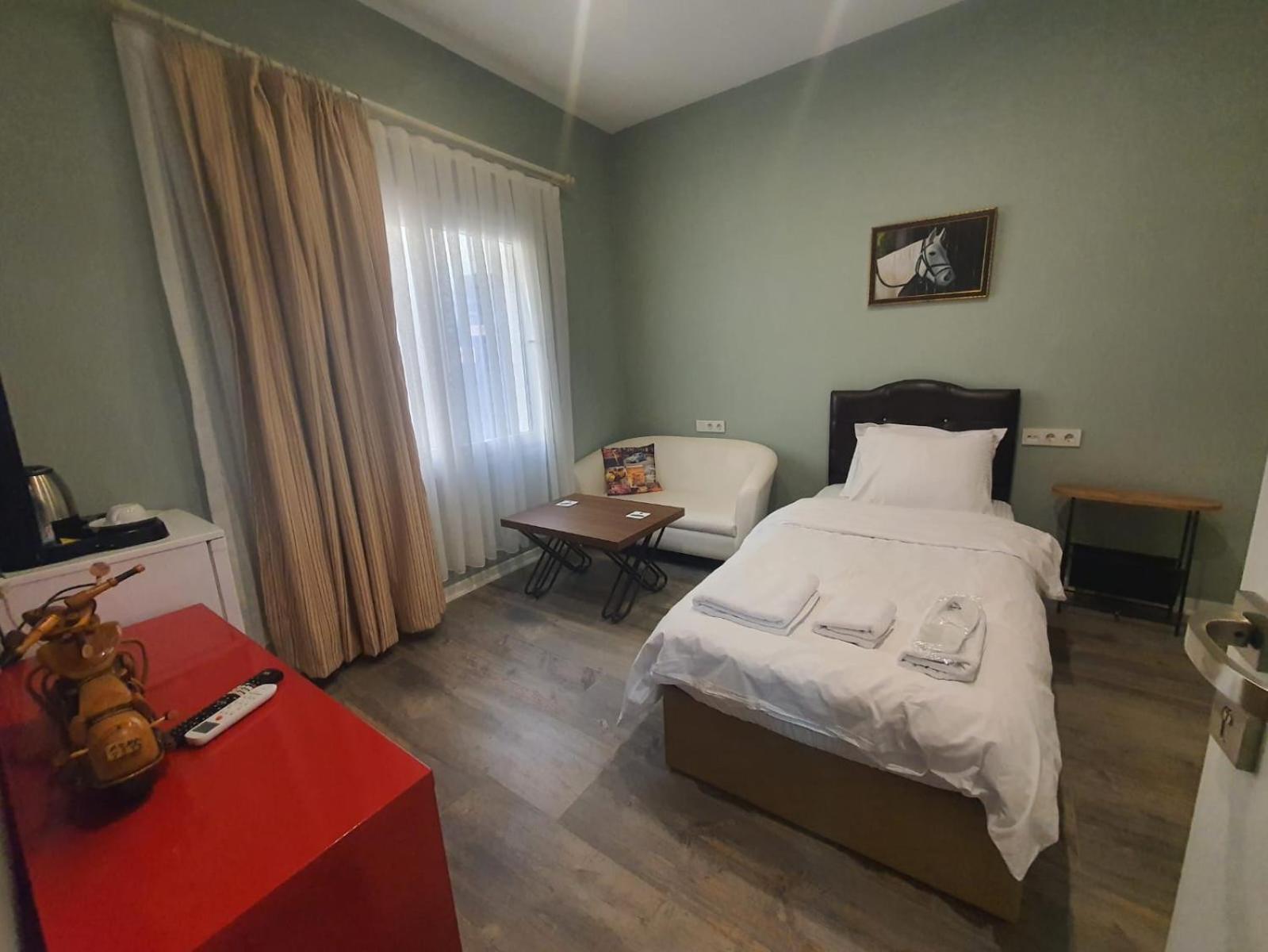 St945 Palas Otel Esmirna Exterior foto