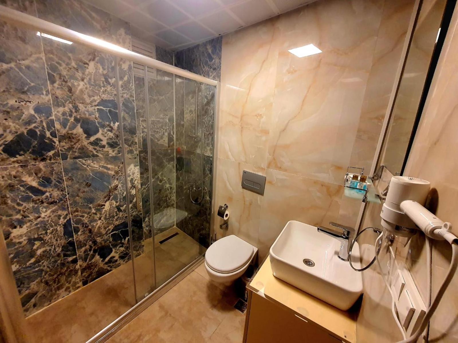 St945 Palas Otel Esmirna Exterior foto