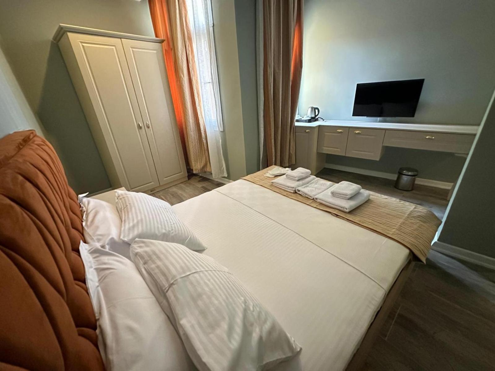 St945 Palas Otel Esmirna Exterior foto