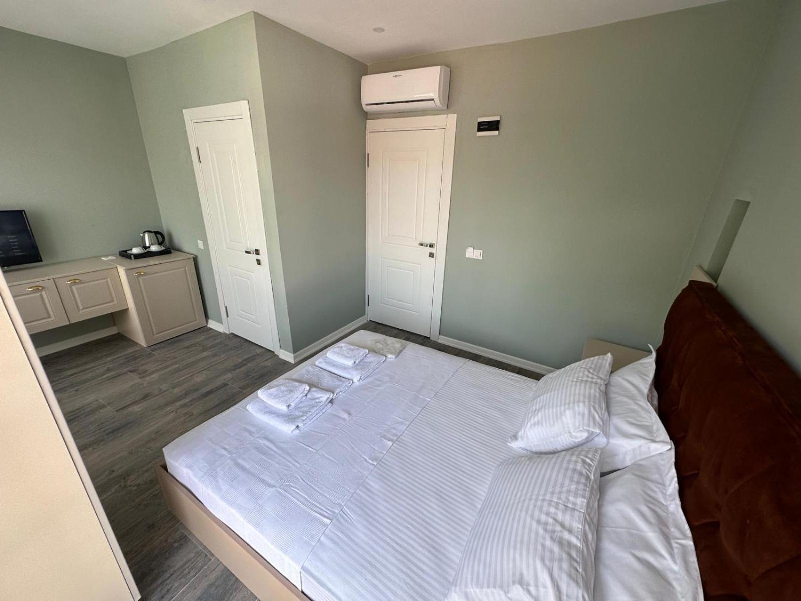 St945 Palas Otel Esmirna Exterior foto