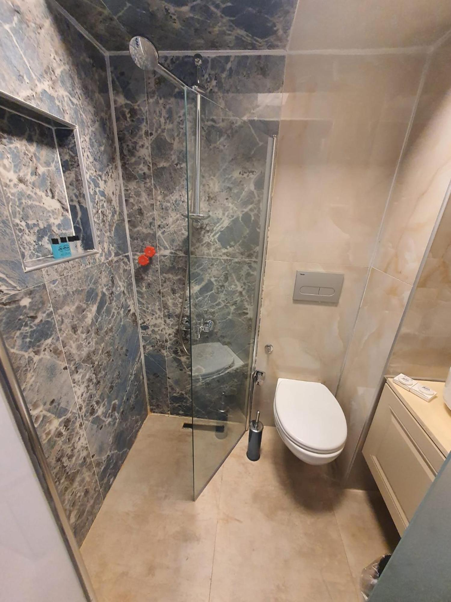 St945 Palas Otel Esmirna Exterior foto